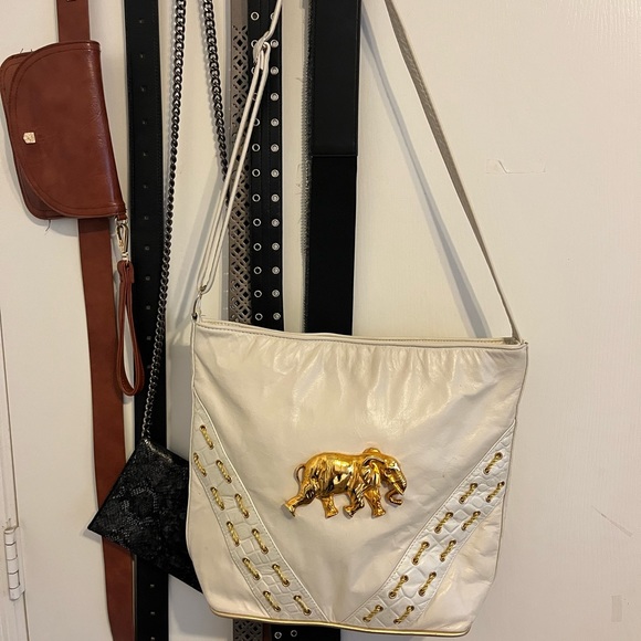 Vintage DAWLI Leather Gold Elephant Handbag - Picture 8 of 8